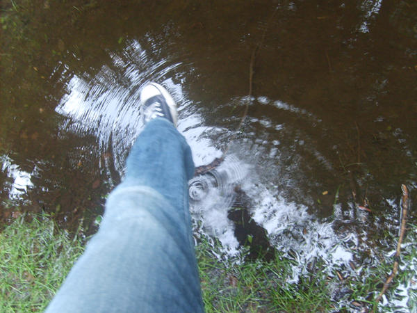Dev D Water Splashing Splashing Water by musicallydangerous on DeviantArt