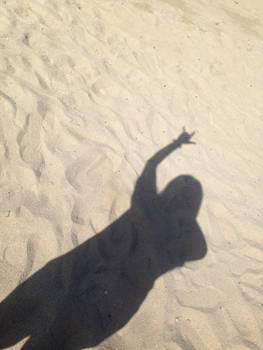 Shadow Peace in the Beach!