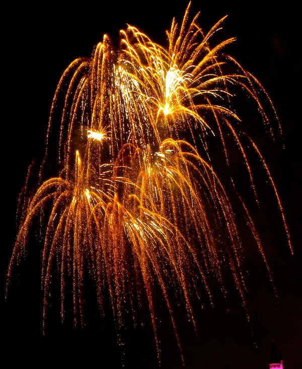 Weeping Willow Fireworks