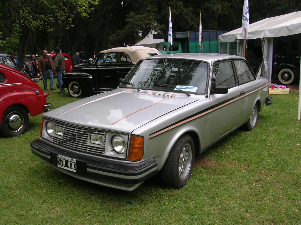 Volvo 242 GT