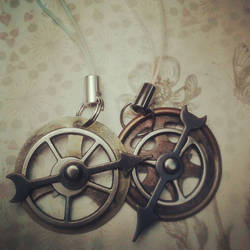 Complex Steampunk gear phone charms