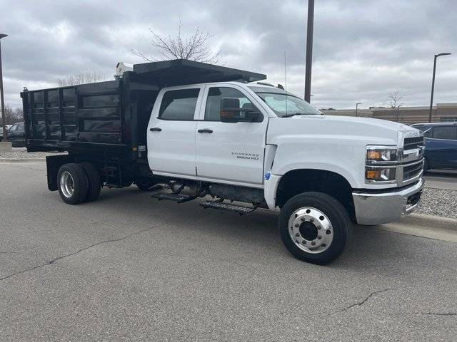 Chevrolet Silverado 5500HD camion-benne