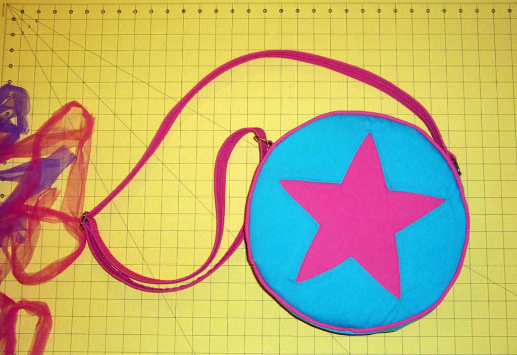 Ramona Flowers Star Bag (comic book version)