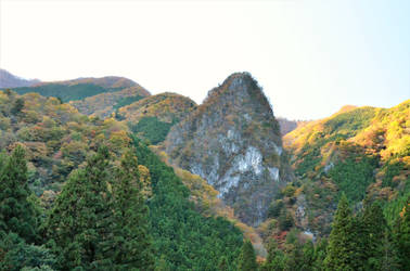 A limestome mountain by Furuhashi335