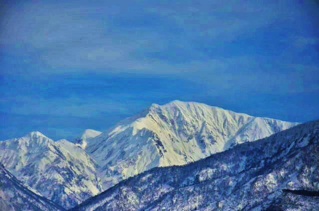 Mikuni Mountainrange by Furuhashi335