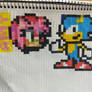 Amy icon and Classic Sonic 8 bits 