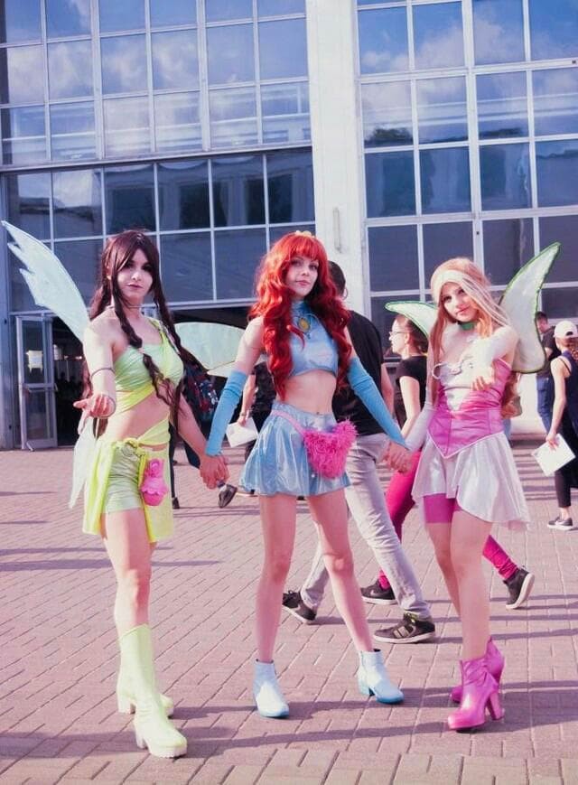 The office North America noise Winx Club Charmix Bloom Flora and Layla (cosplay) by Immeari on DeviantArt