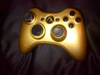 Custom Golden Xbox 360 Controller