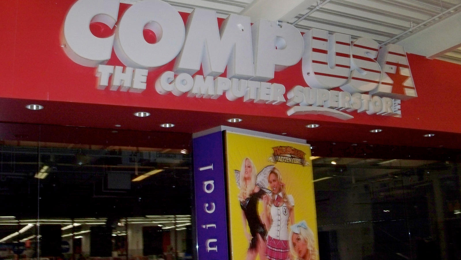 CompUSA Palisades Mall by Springdales on DeviantArt
