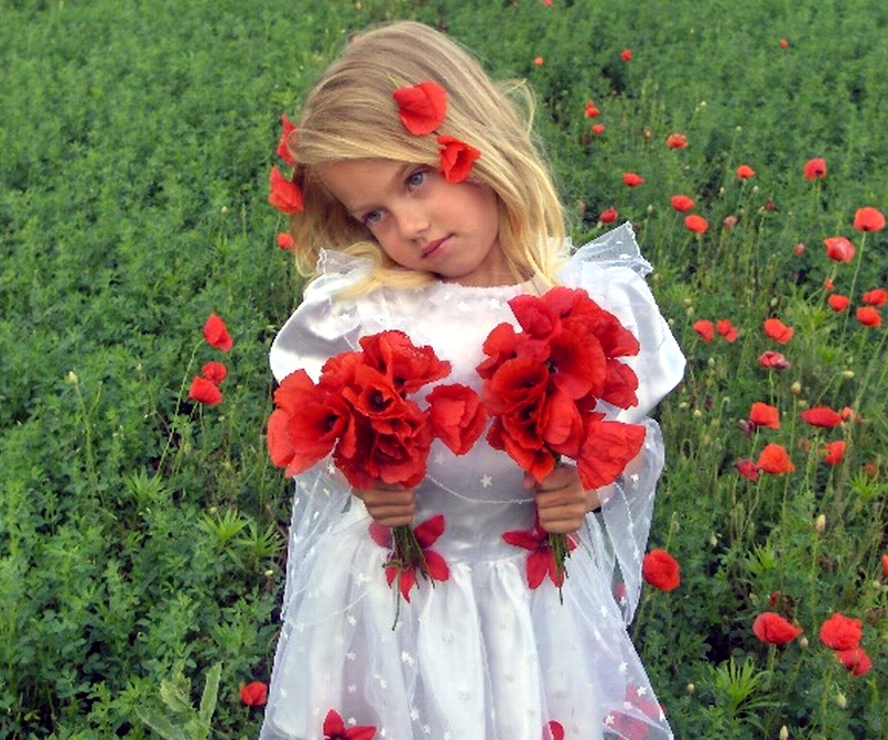 Poppy Girl 6 - Stock