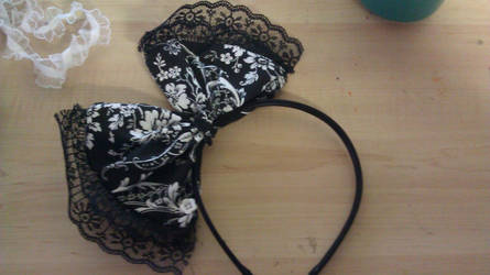 Black Lacey Bow-Ver 2