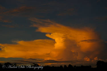 Sunset Thunderstorms by andrei-seki