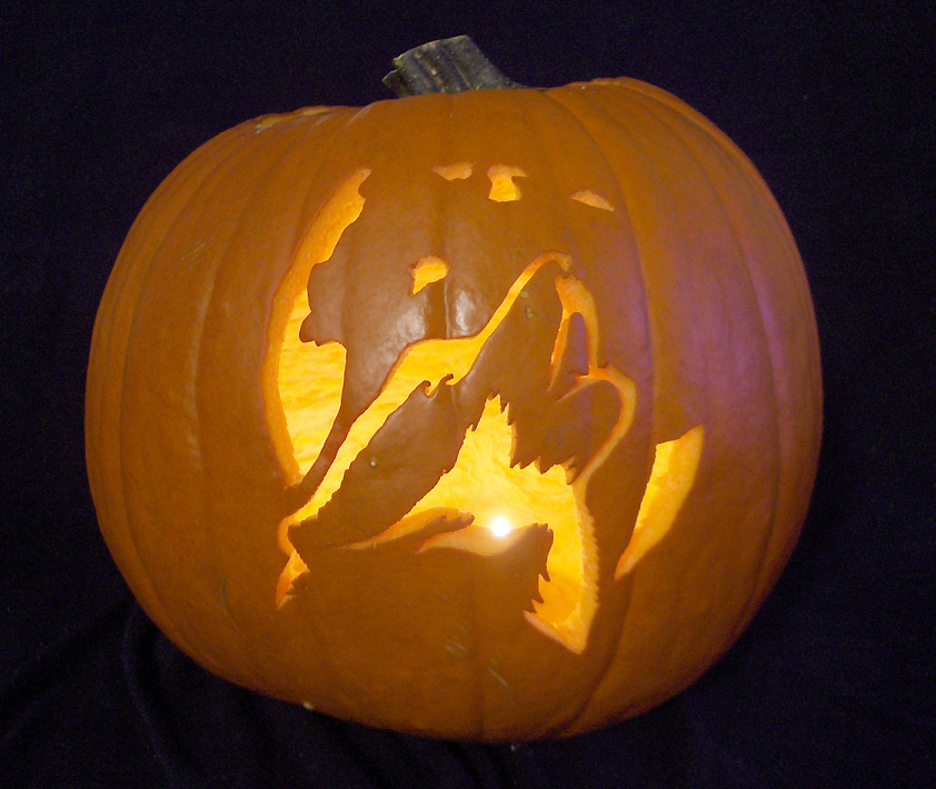 'The Howling' Carving