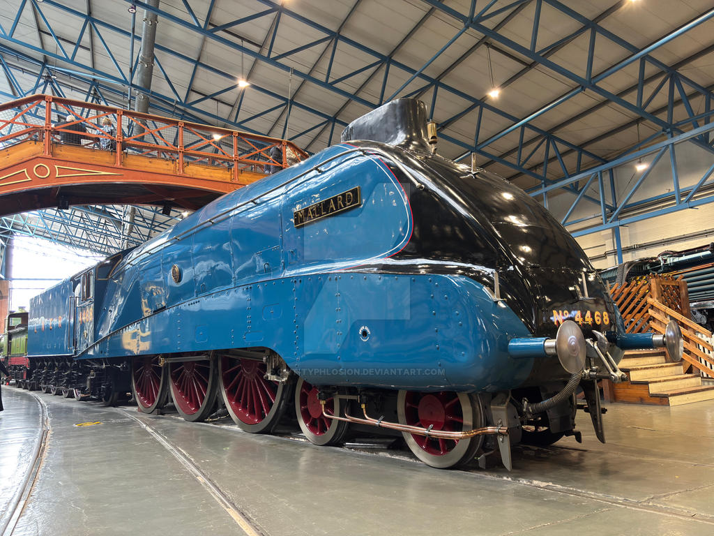 LNER Class A4 Mallard by CWT-Typhlosion on DeviantArt