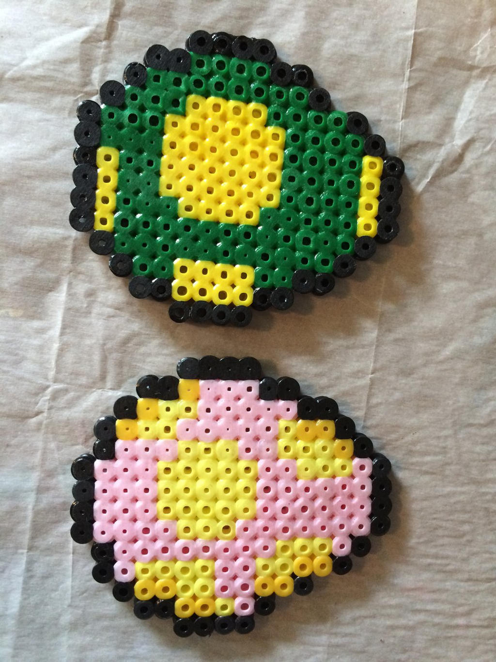 Yoshi eggs pixel art by Hoshikyoukan on DeviantArt