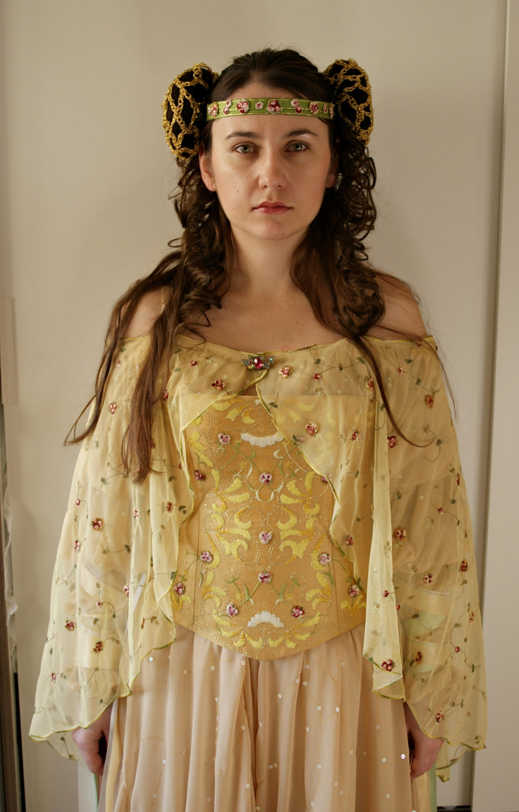 padme meadow dress corset Since I hate sketching directly onto fabric for embroidery, I drew up a quick analysis and pattern for my Meadow Picnic Padm corset that is definitely my work on it when I
