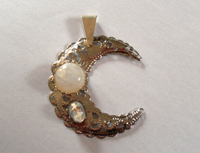 Platinum Moonstone Pendant