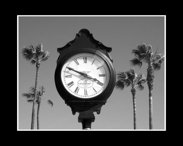 Newport Beach CA Ocean Clock