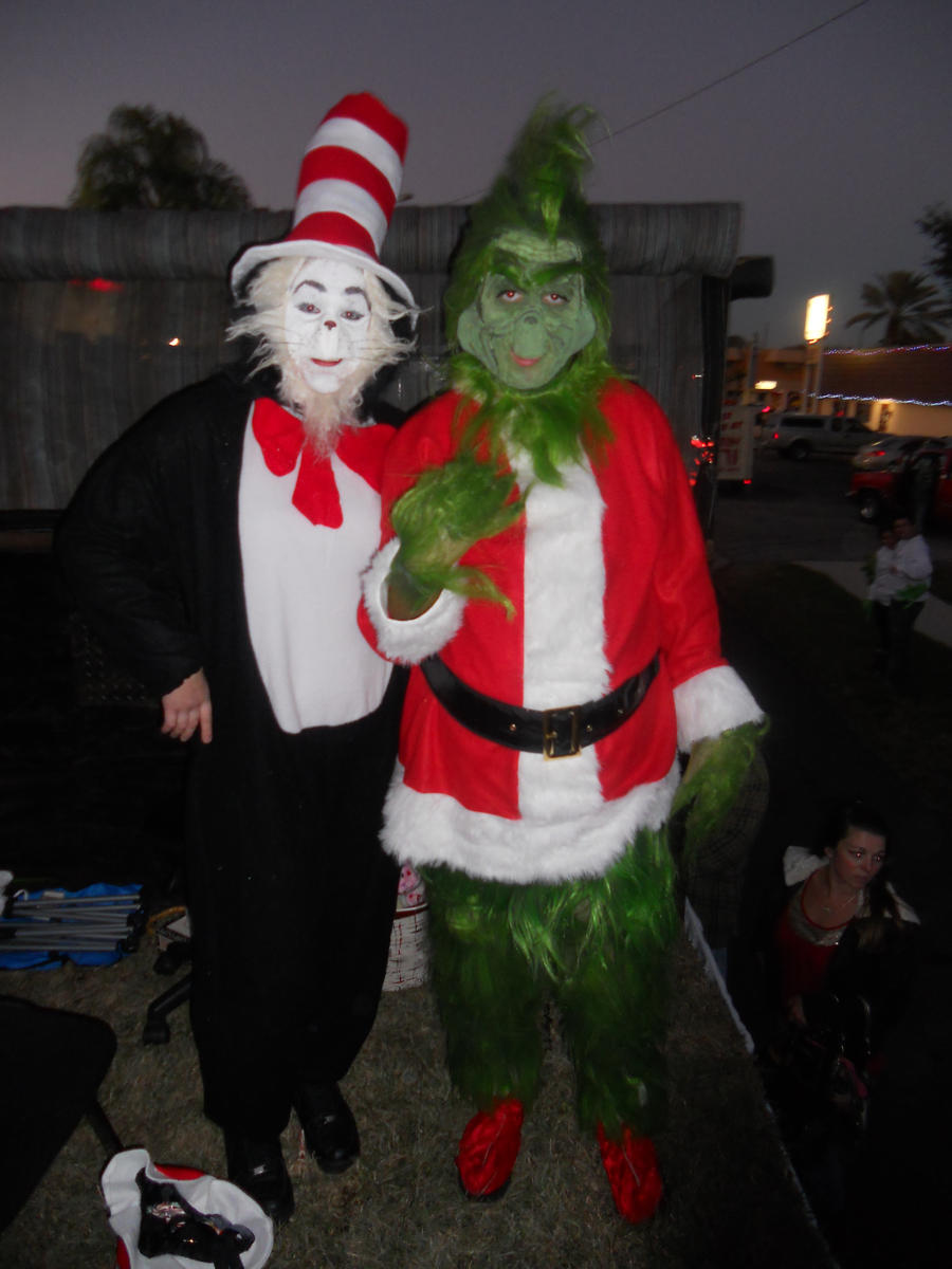 Cat in the hat and the Grinch by invaderjade1 on DeviantArt