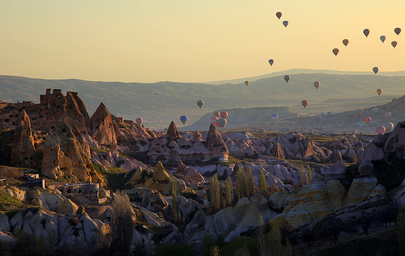 More balloons