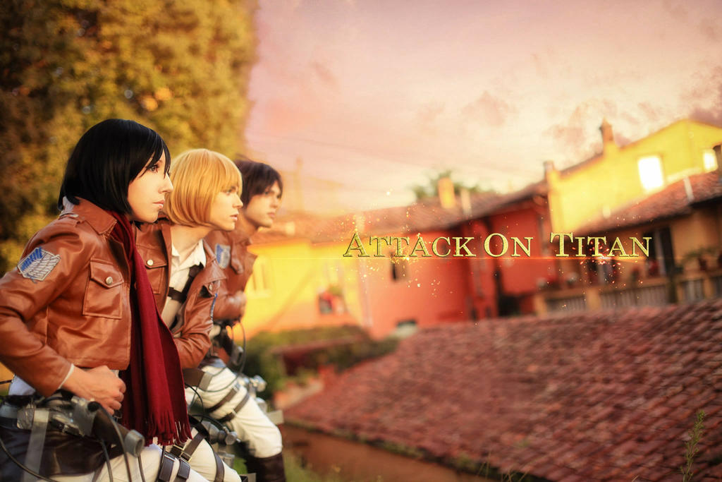 Eren, Armin, Mikasa Cosplay - Attacking