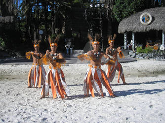 Polynesian Dancers