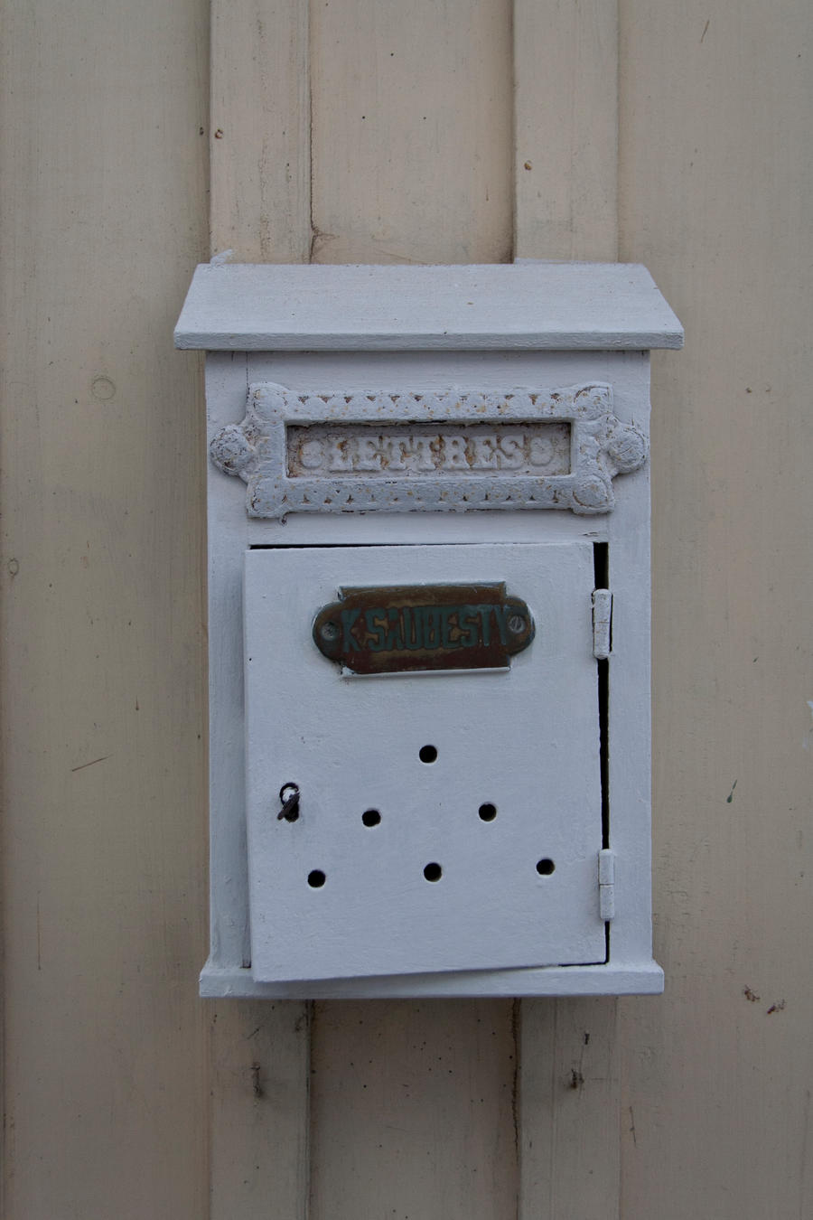 Mail box