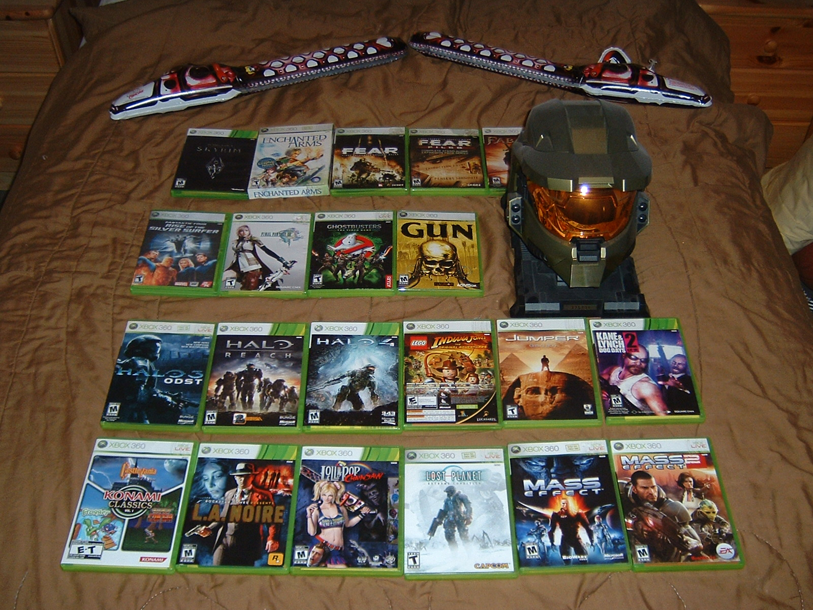 Топ игр xbox game. Xbox 360 игры диски коллекция. Встроенные игры на Xbox 360.