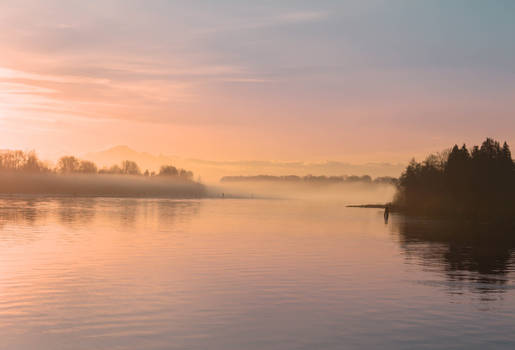 Sunrise ripples across the river