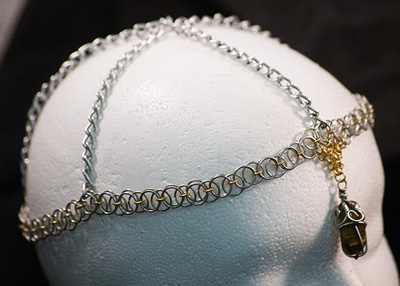 Chainmaille headdress