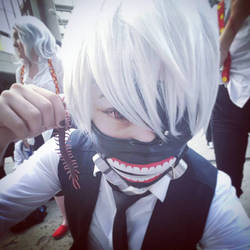 Tokyo Ghoul: Ken Kaneki Cosplay