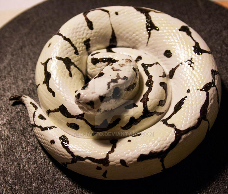 Fire Bee morph Ballpython sculpture by Kjatto on DeviantArt