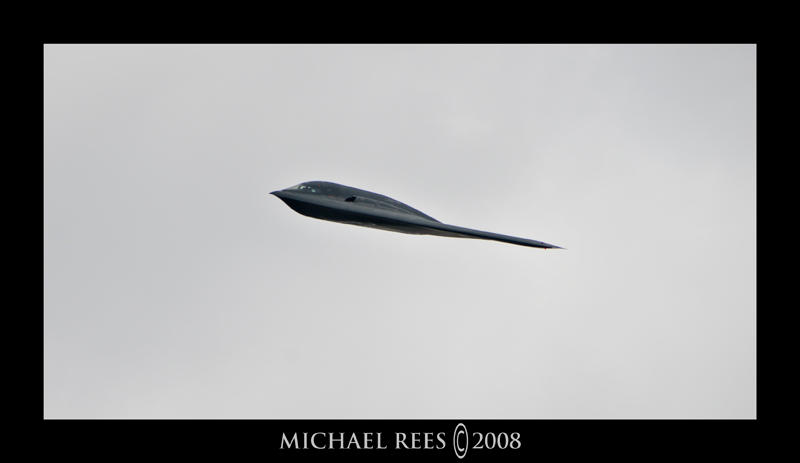 B-2 bomber side view by Luv2suspendyou on DeviantArt