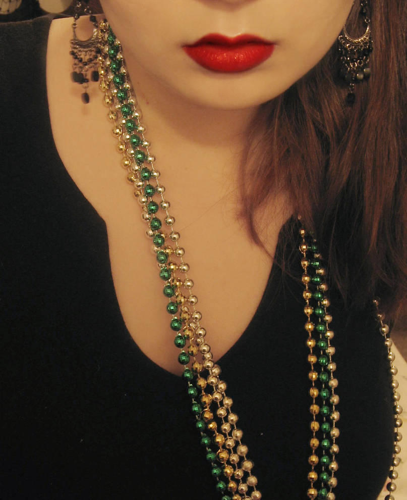 mardi gras beads3