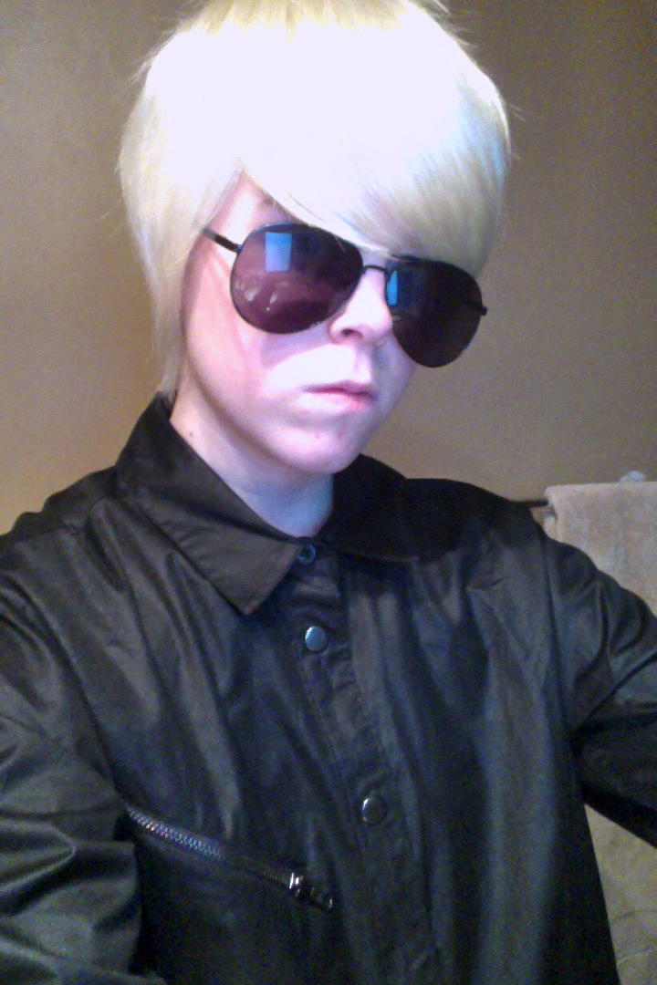 Slightly Dapper Dave? by AkumaKitsuneUzumaki on DeviantArt