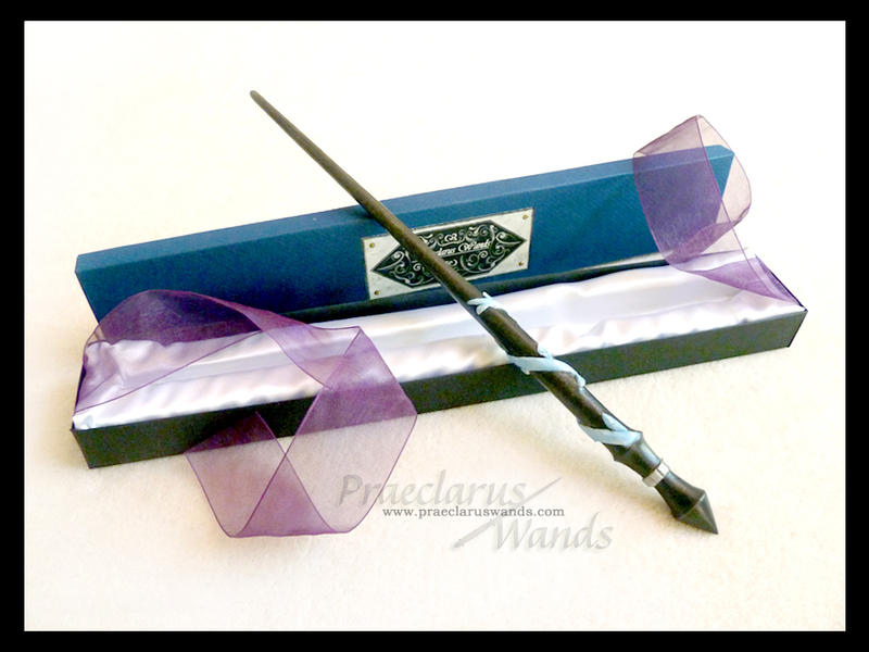 Handmade Wand ''Magical Thunder'' by PraeclarusWands