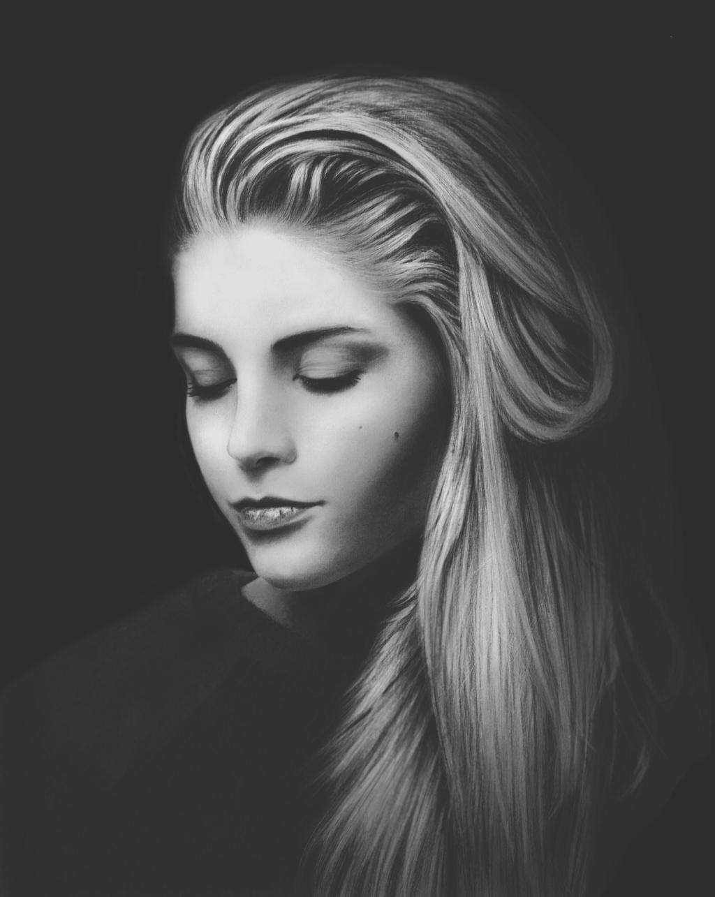 Hannah Reid London Grammar Lead Singer By Samuelridgelondon On Deviantart