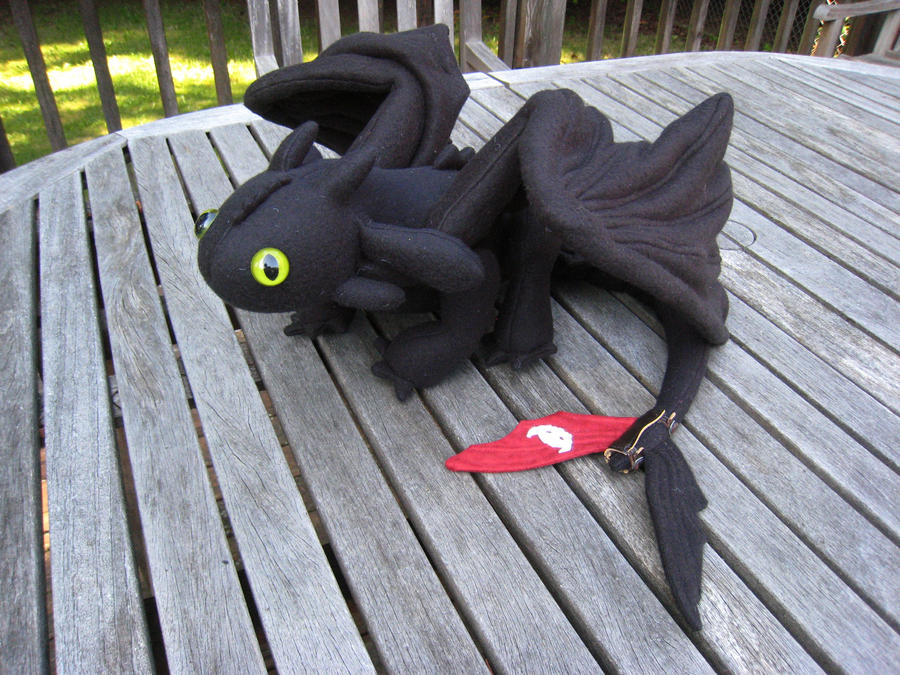 Toothless Plushie v1.3 - Alt view by kamidake on DeviantArt