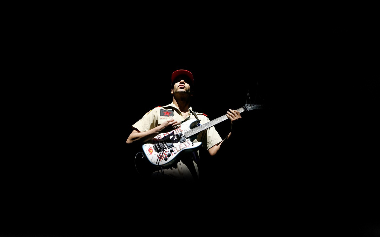 Tom Morello Black