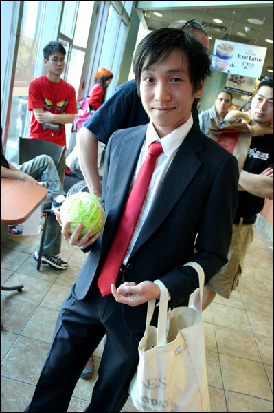 Persona 4 Cosplay: Tohru Adachi