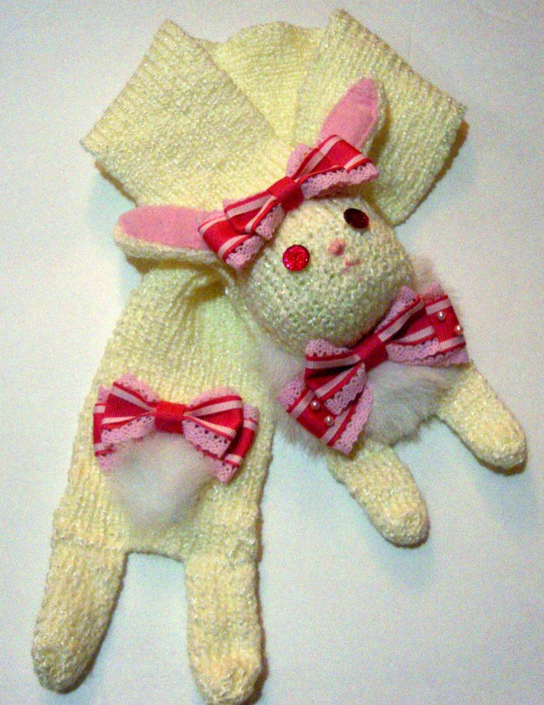 Bunny scarf by fuzzyrice on DeviantArt
