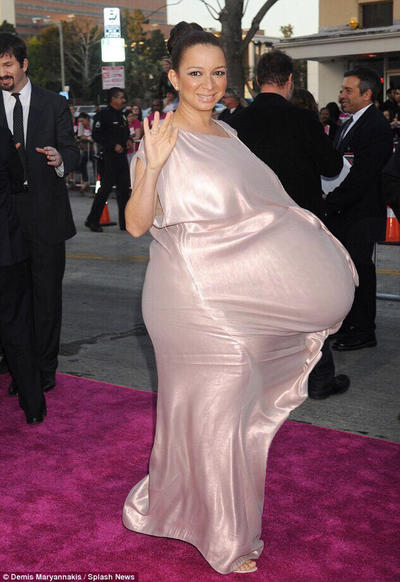 Maya Rudolph Wave Maya Rudolph Pregnant and Gaining 1 Wave 2 by StarWarz1977 on DeviantArt