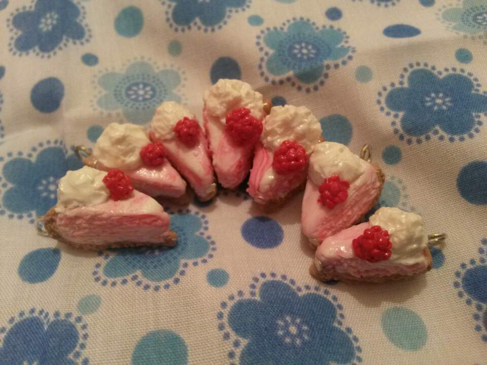 Mini Raspberry Cheese Cakes! Clay Charm.