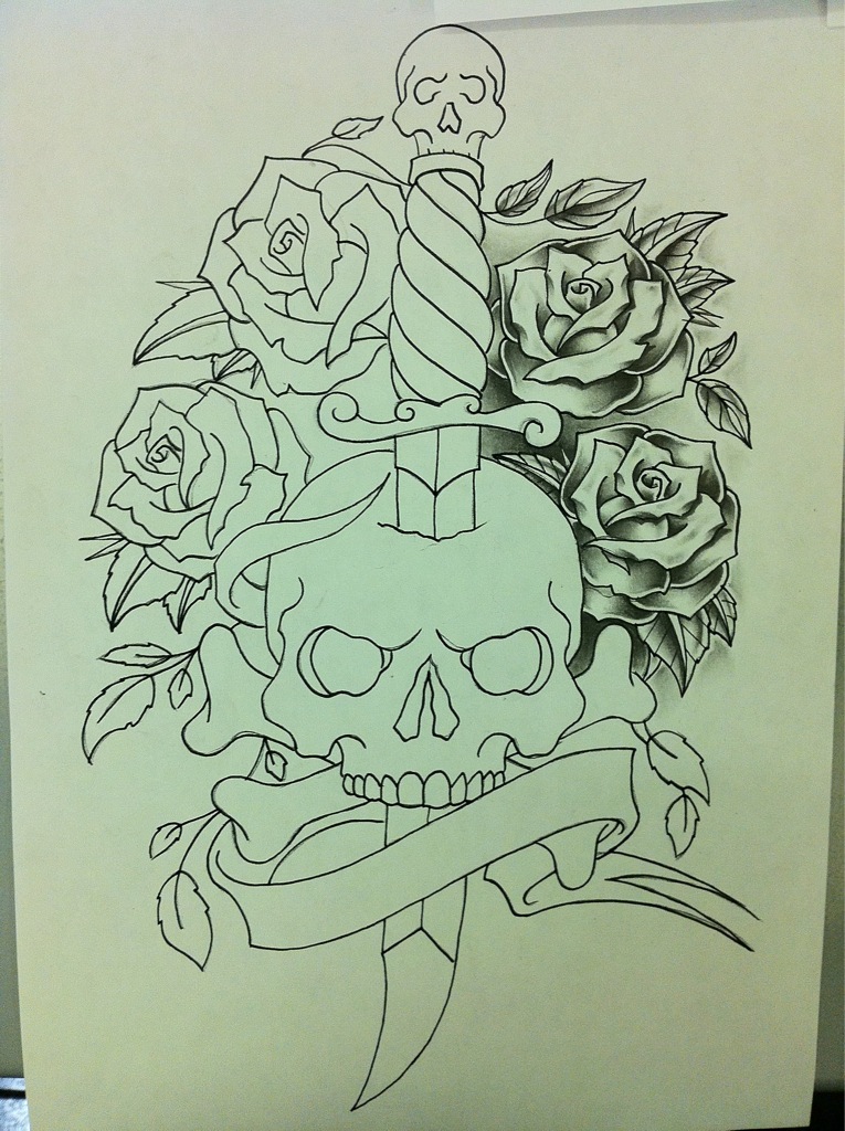 Skull dagger roses