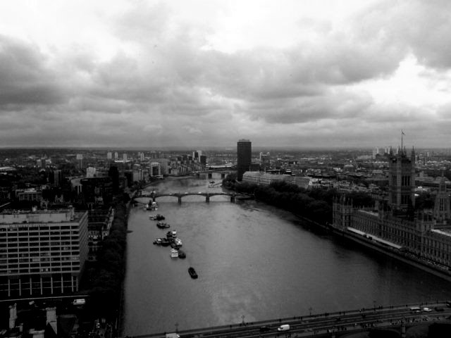 view of thames river