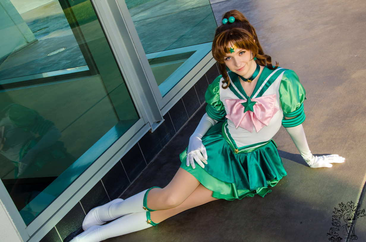 Eternal Sailor Jupiter Cosplay