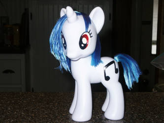 Fashion Style Vinyl Scratch aka DJ Pon3 - 2