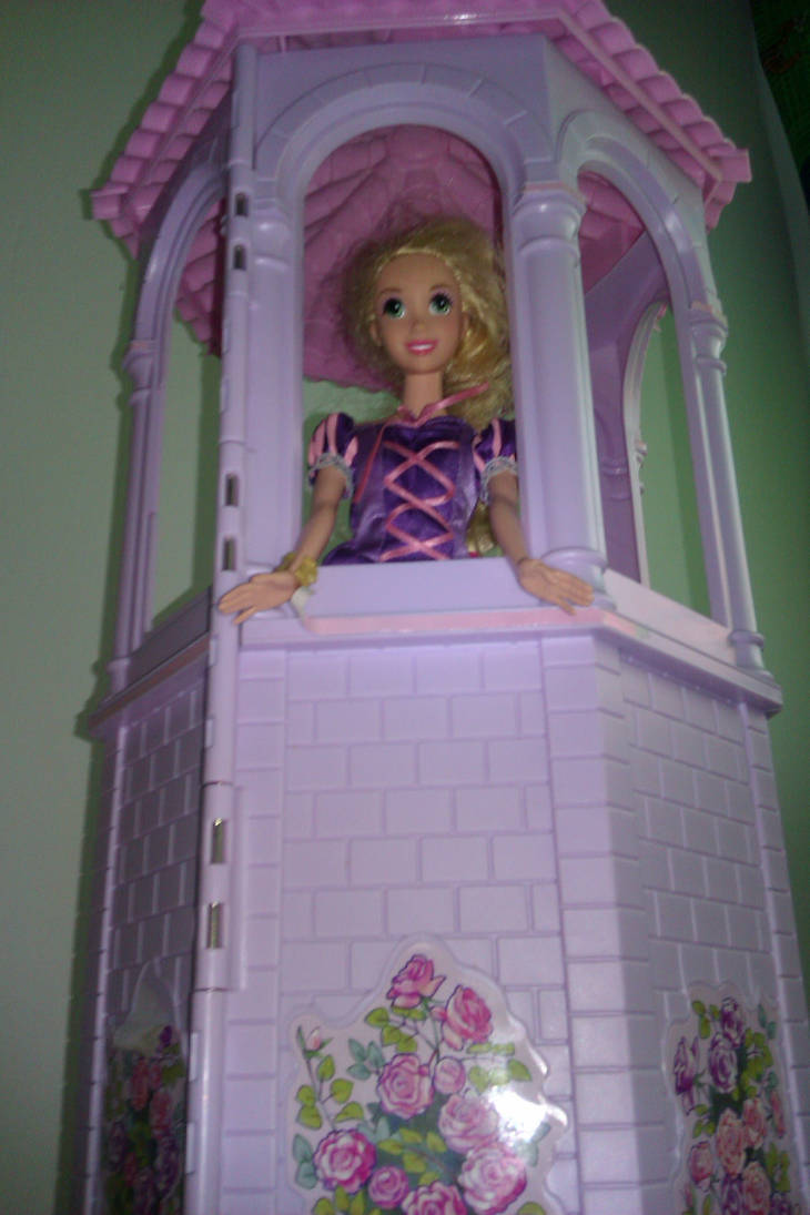 Rapunzel in her Tower by FairieShadows on DeviantArt