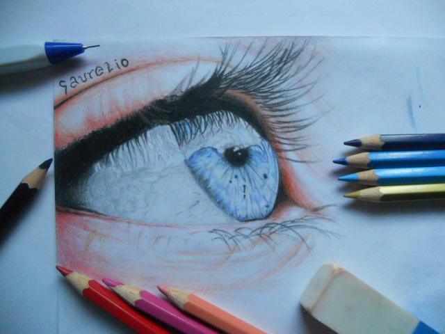 EYE