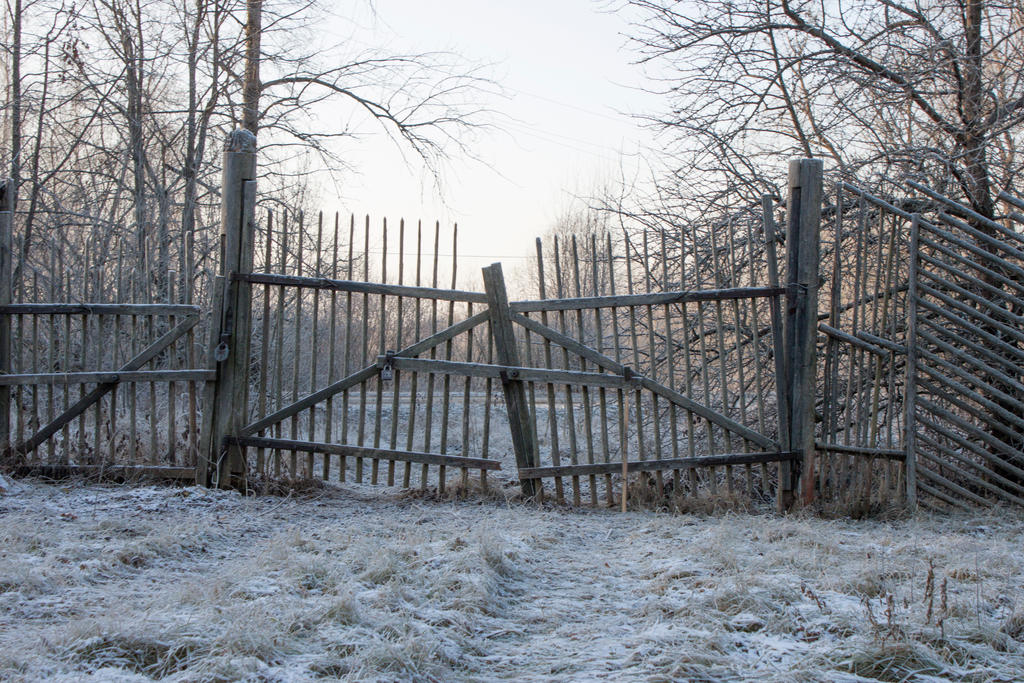 Frozen Gates